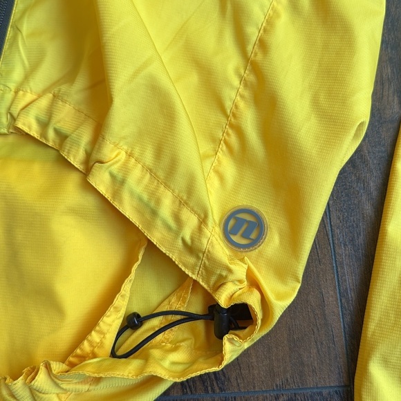 NOVARA Nylon Yellow Zip Road Cycling Wind Rain Pockets Jacket Mens Small (G11) - Picture 2 of 9